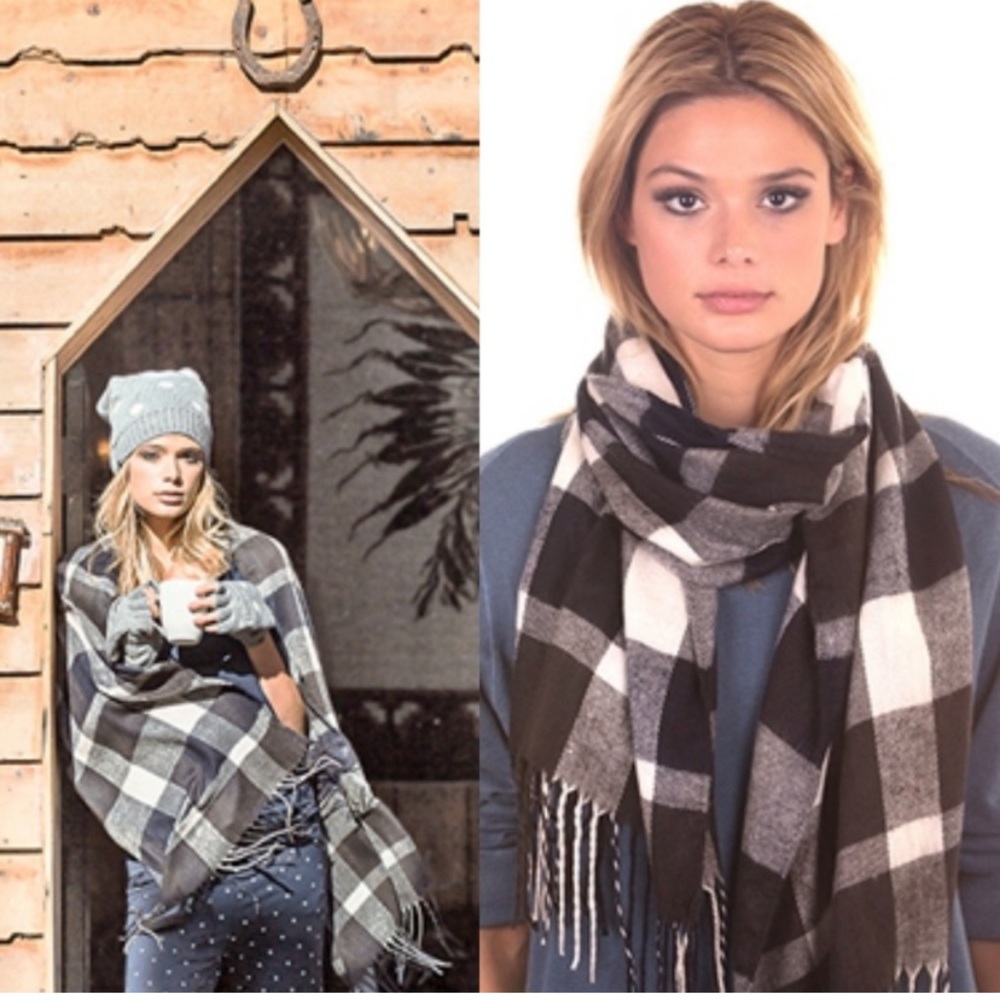 Plush Apparel Super Soft Blue Buffalo Plaid Scarf